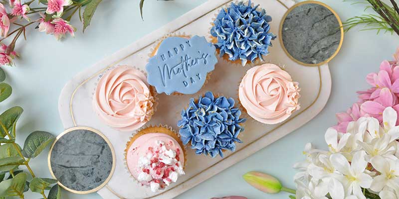 Mothers Day cupcakes