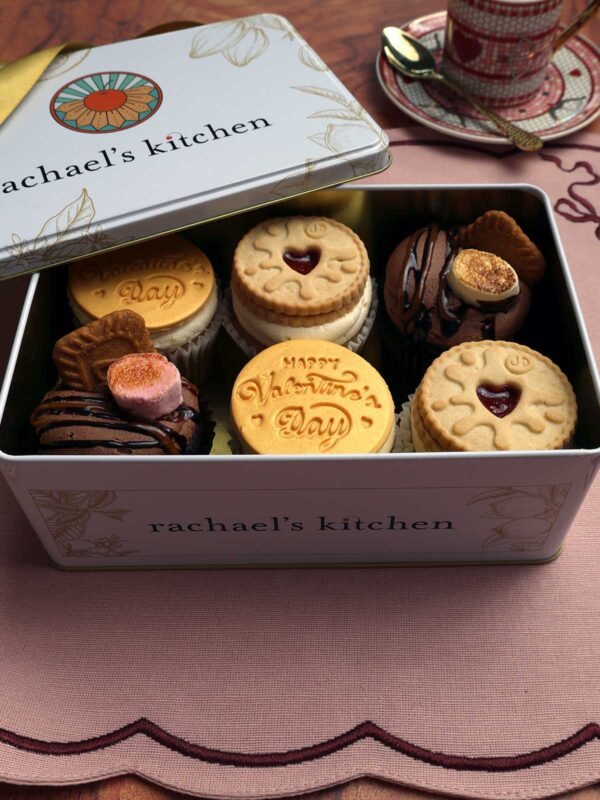 Vegan Valentines Day Cupcakes